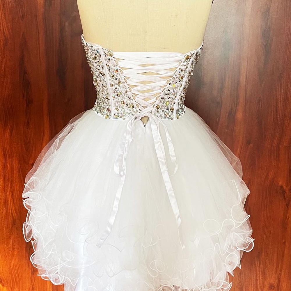 PROM DRESS/BRIDESMAID DRESSES - Picture 3 of 4